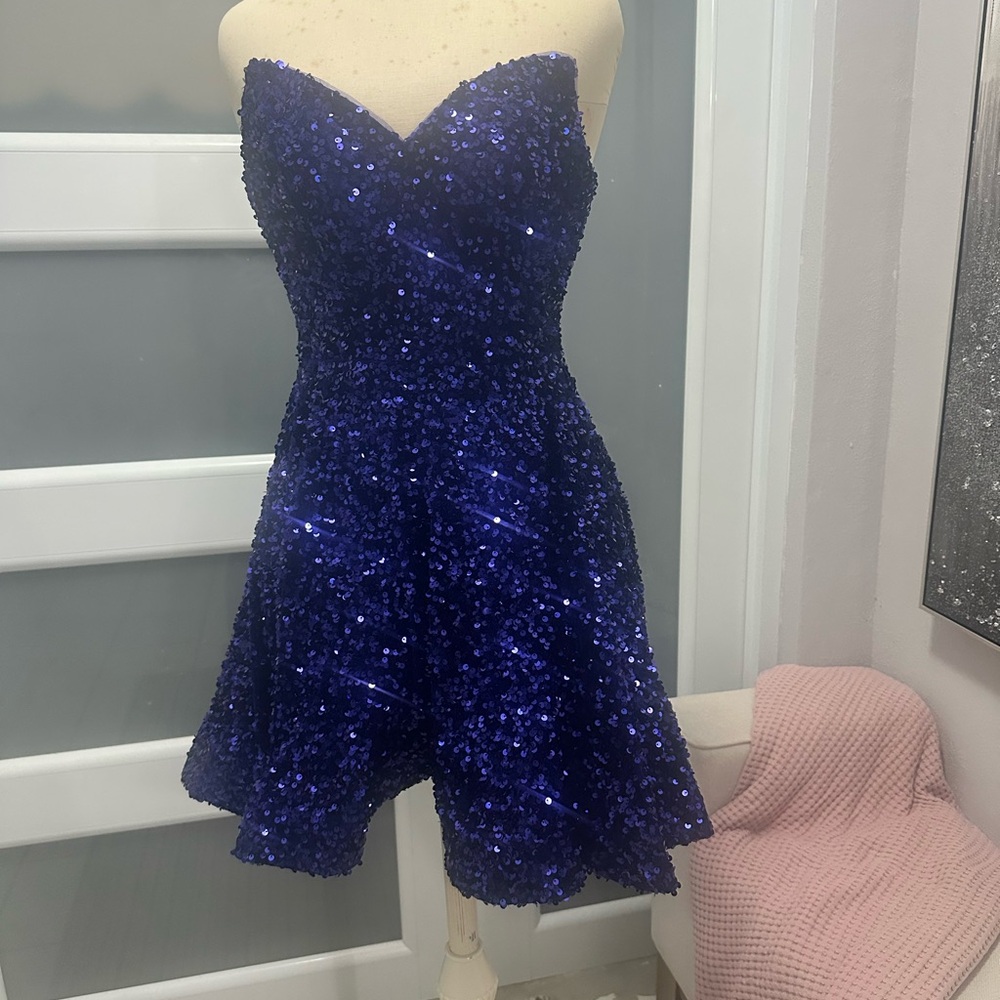 2x$80- Strapless Sequined Royal Blue Prom Dress
